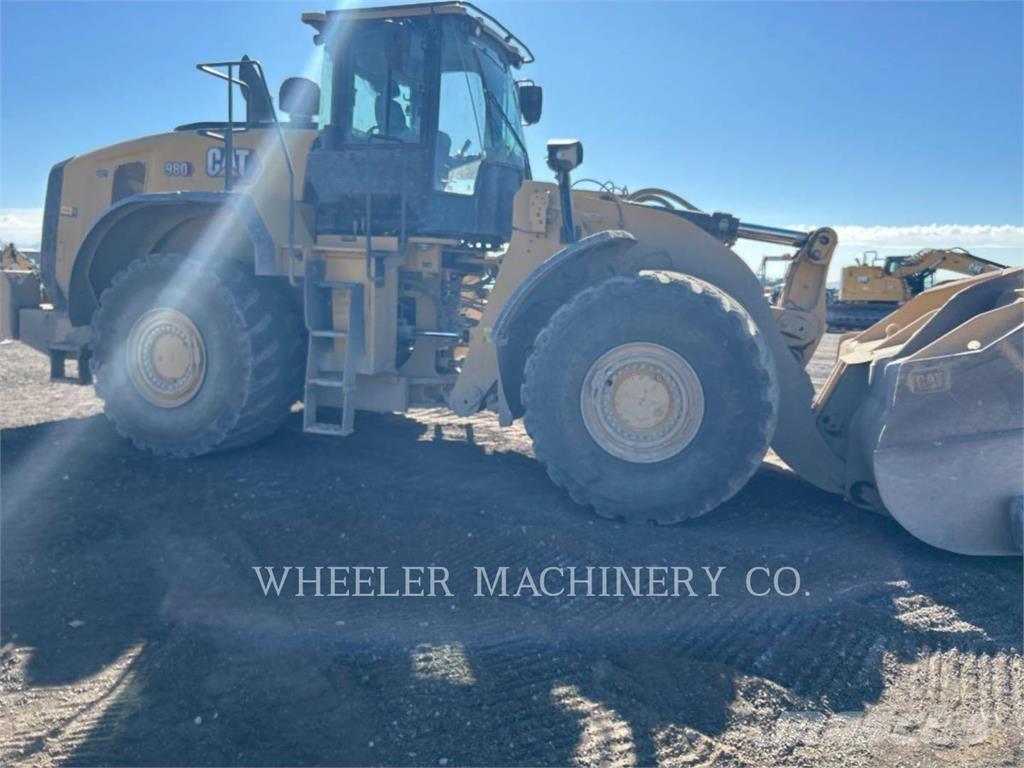 CAT 980 Rataslaadurid