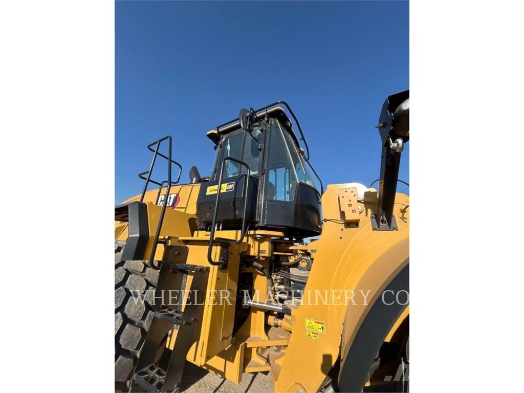 CAT 980 Rataslaadurid