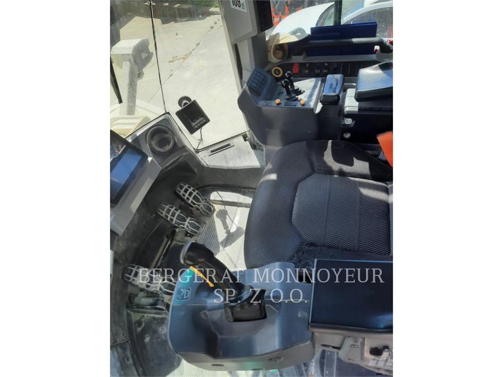 CAT 980 Rataslaadurid