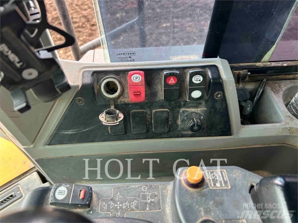 CAT 980M Rataslaadurid