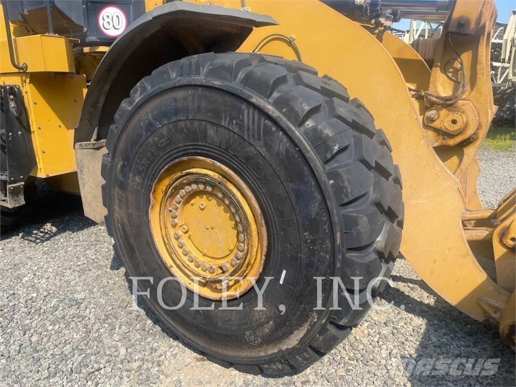 CAT 980M Rataslaadurid