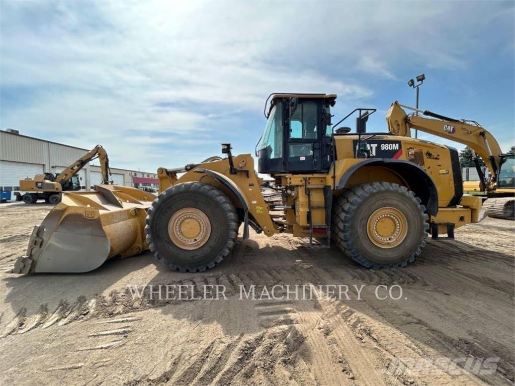 CAT 980M Rataslaadurid
