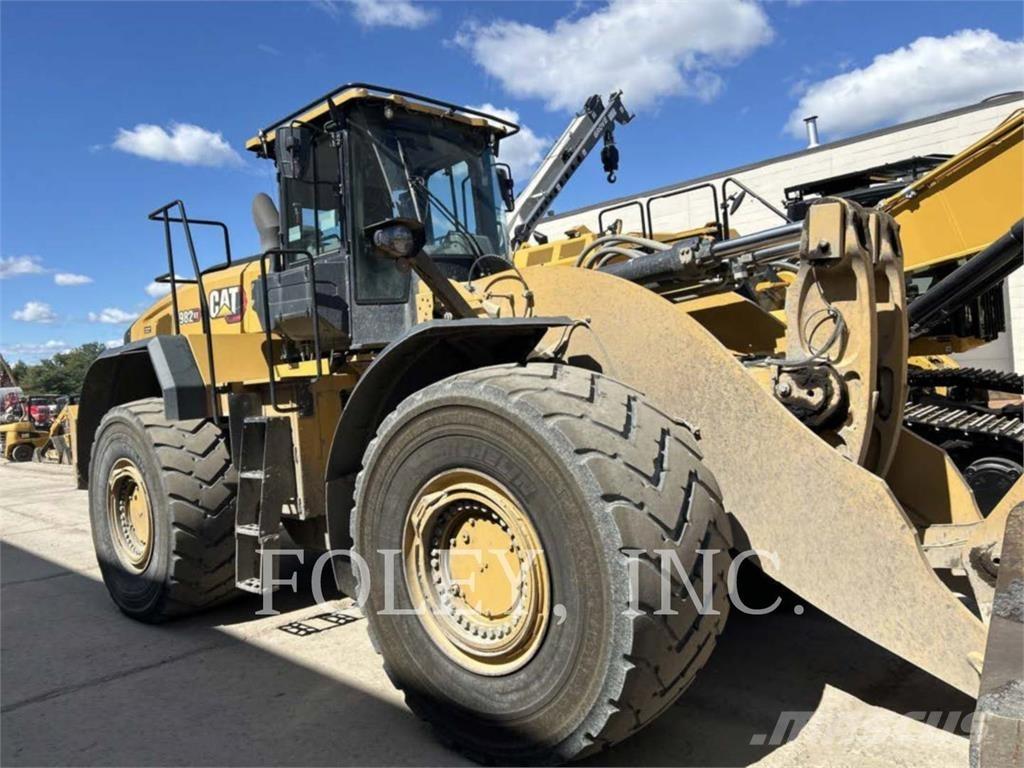 CAT 982-14XE Rataslaadurid