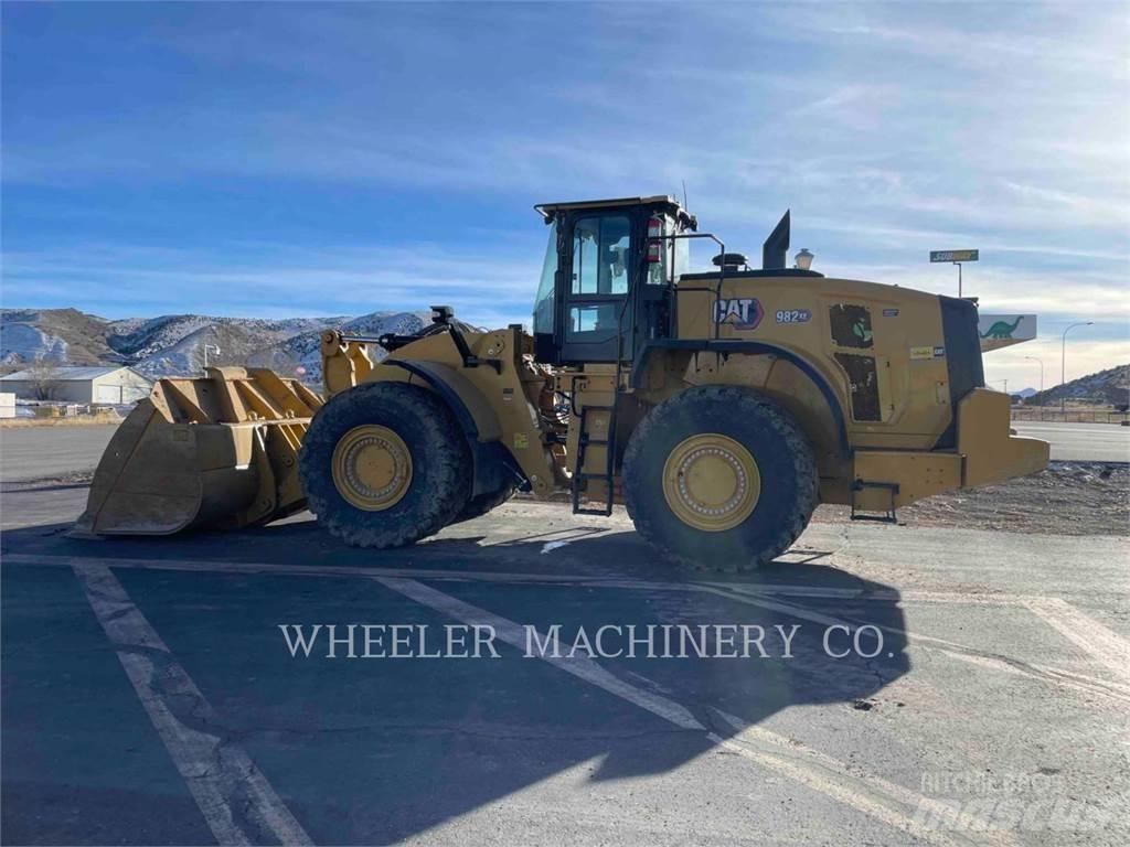 CAT 982 XE Rataslaadurid