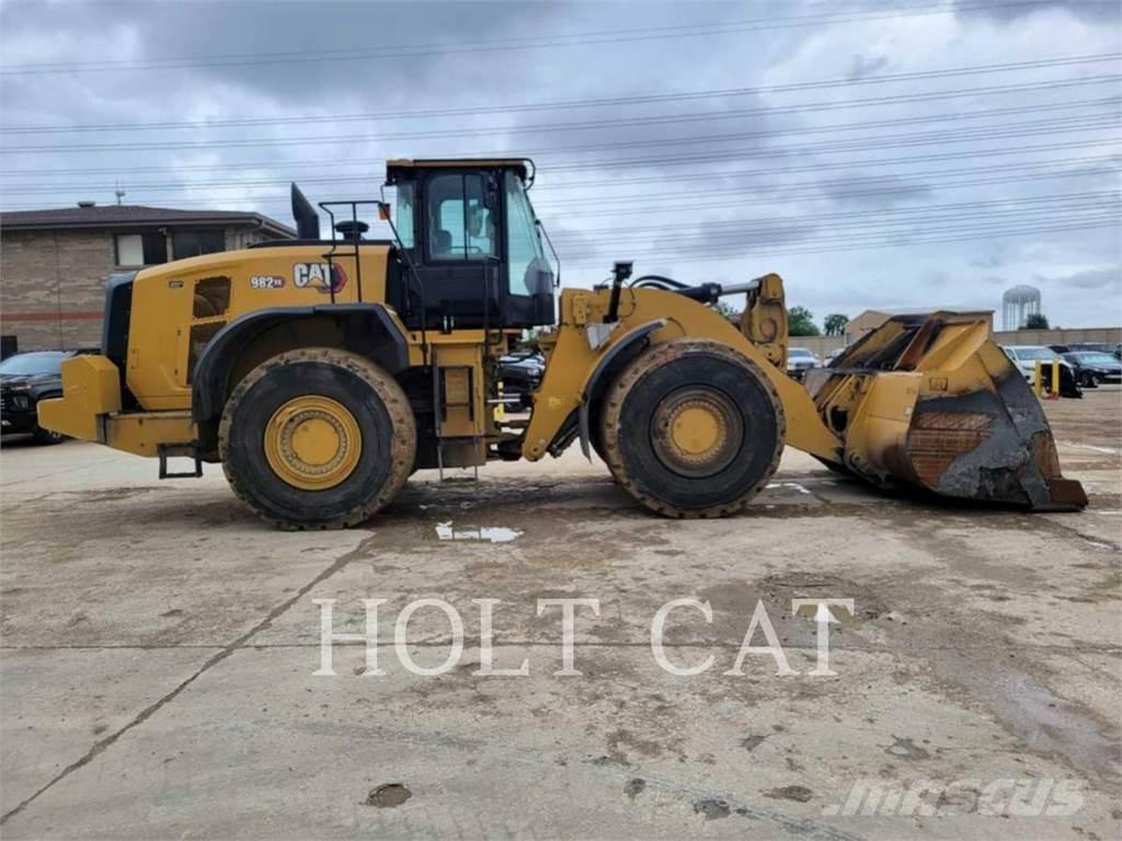 CAT 982 XE Rataslaadurid