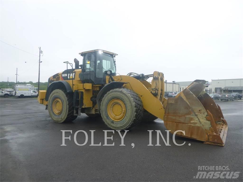 CAT 982M Rataslaadurid
