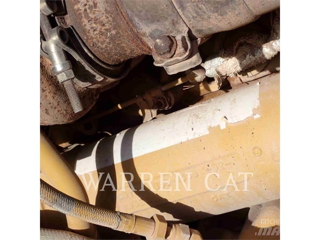 CAT 982M Rataslaadurid