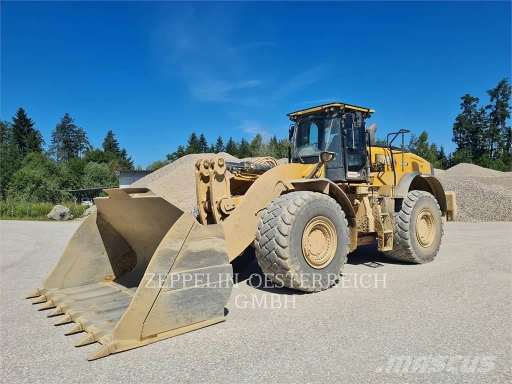 CAT 982M Rataslaadurid