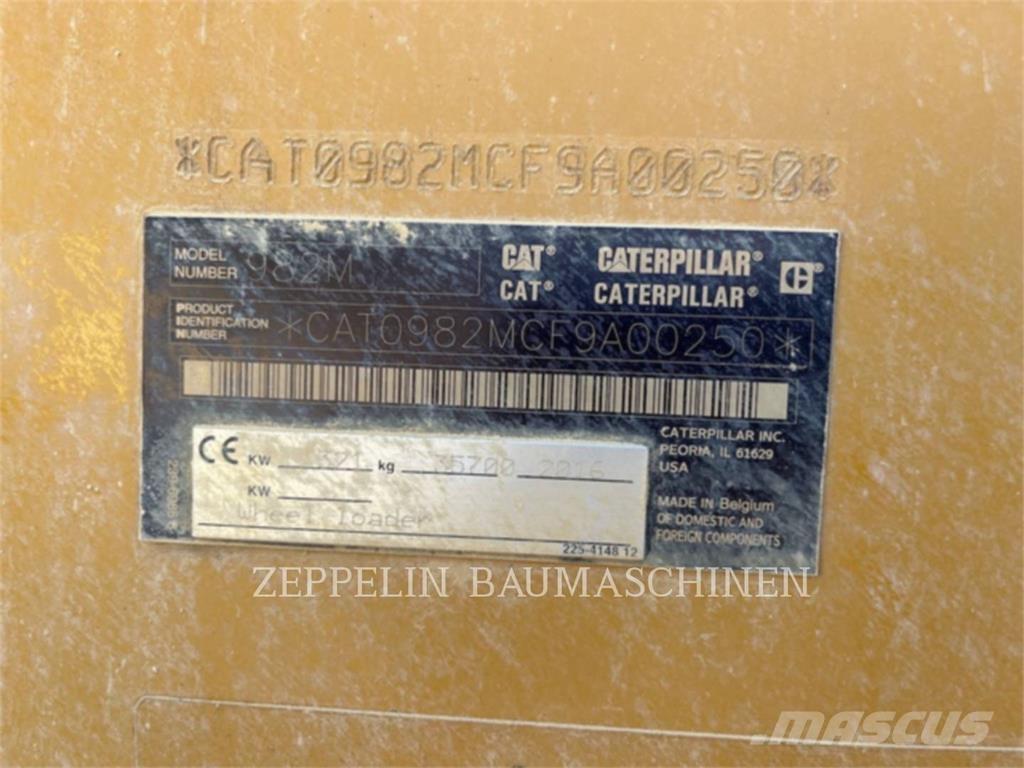 CAT 982M Rataslaadurid