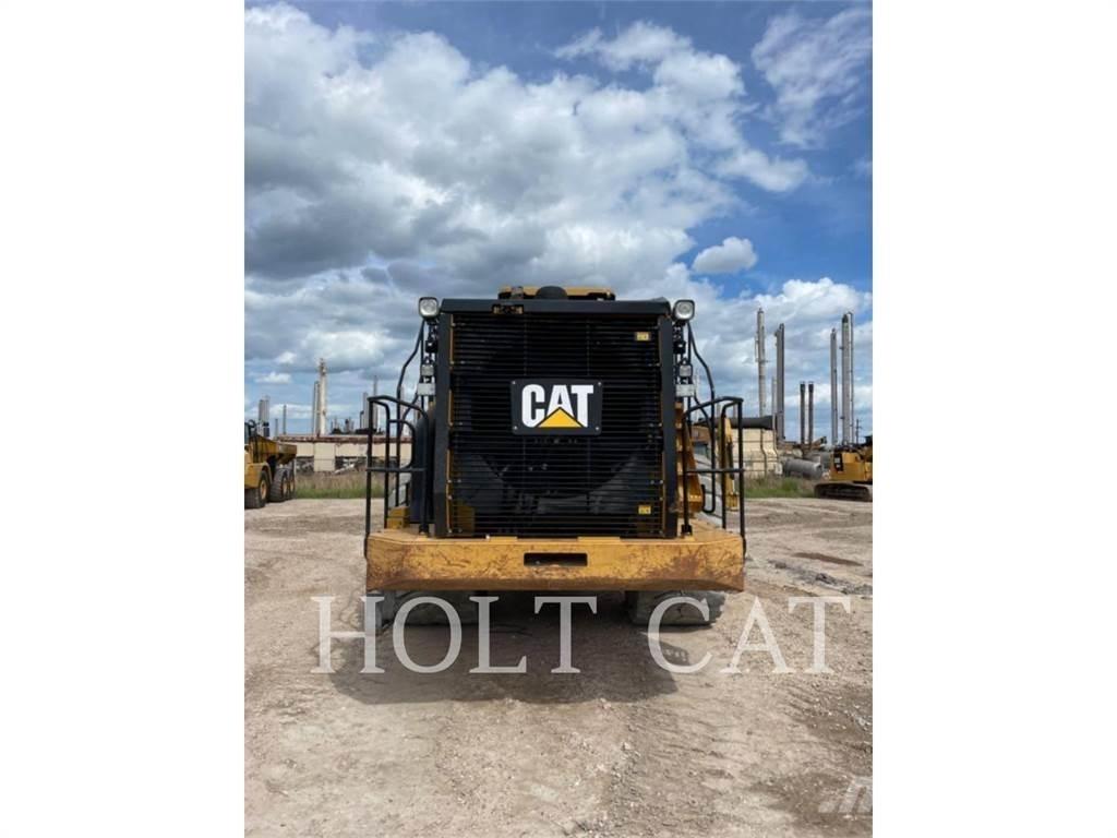 CAT 988K XE Rataslaadurid