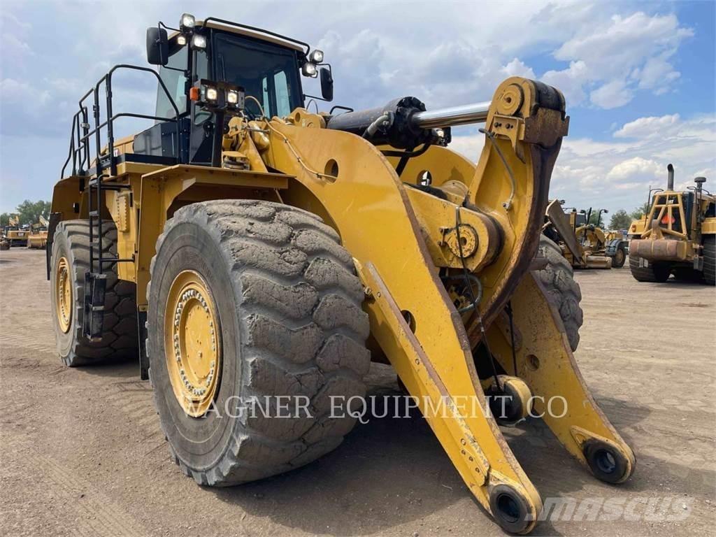 CAT 988K XE Rataslaadurid