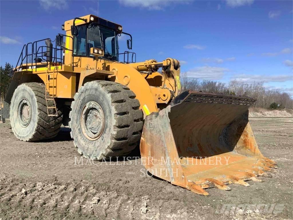 CAT 990 Rataslaadurid