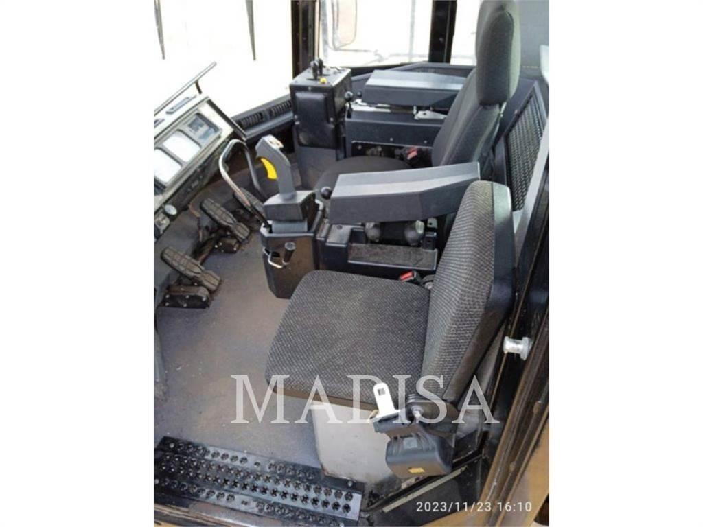 CAT 992 K Rataslaadurid