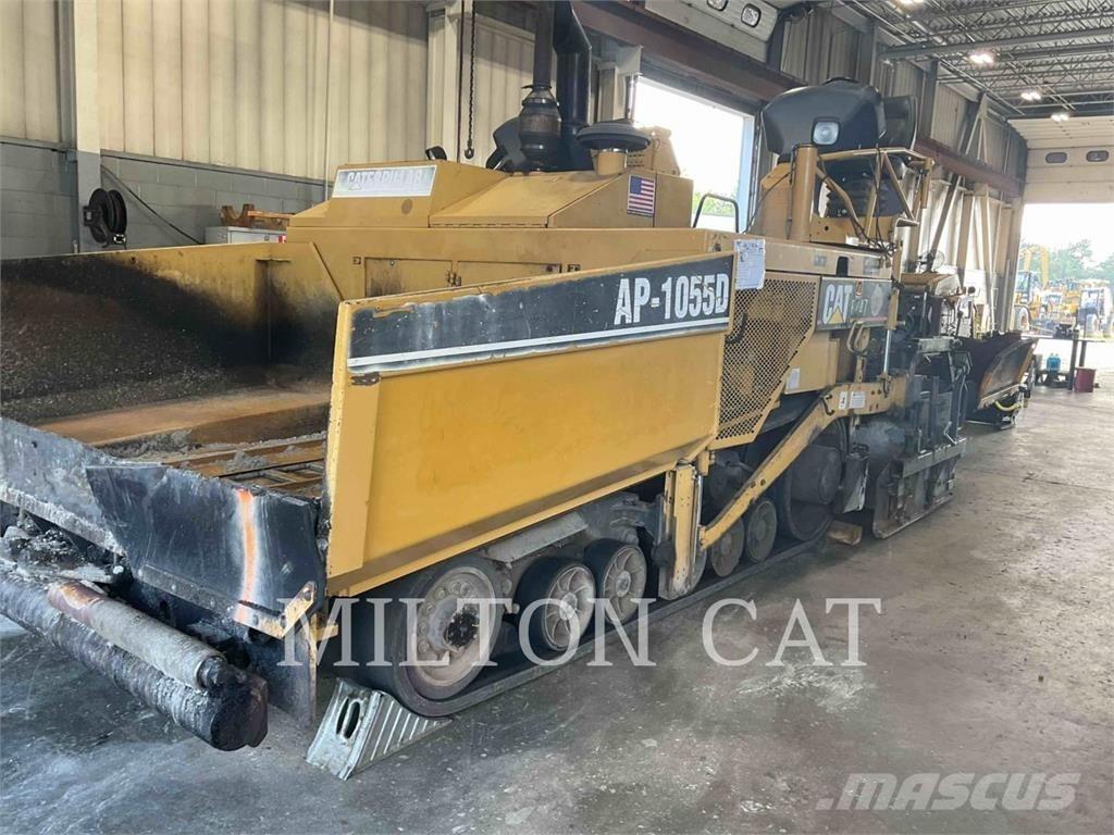 CAT AP-1055D Asfaldilaoturid
