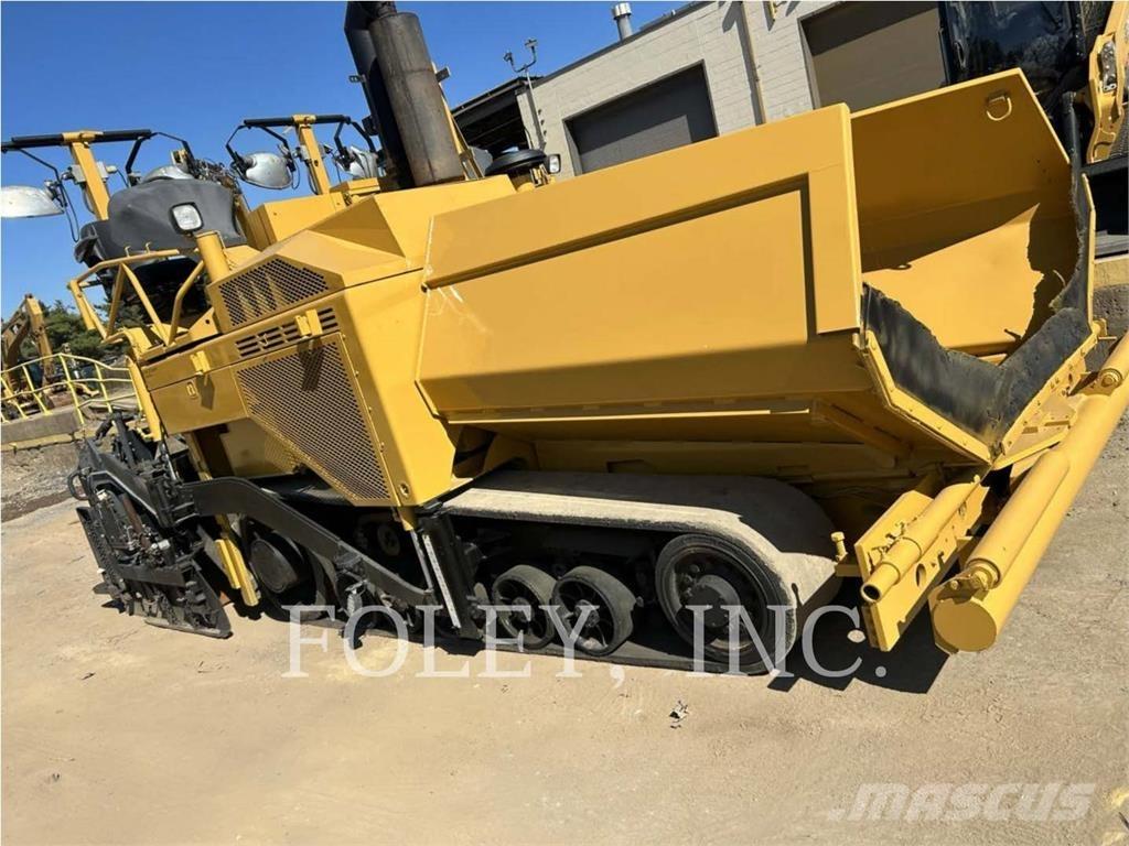 CAT AP-1055D Asfaldilaoturid