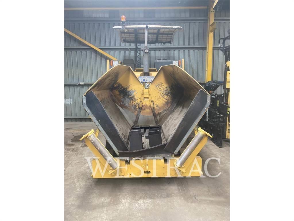 CAT AP-300 Asfaldilaoturid