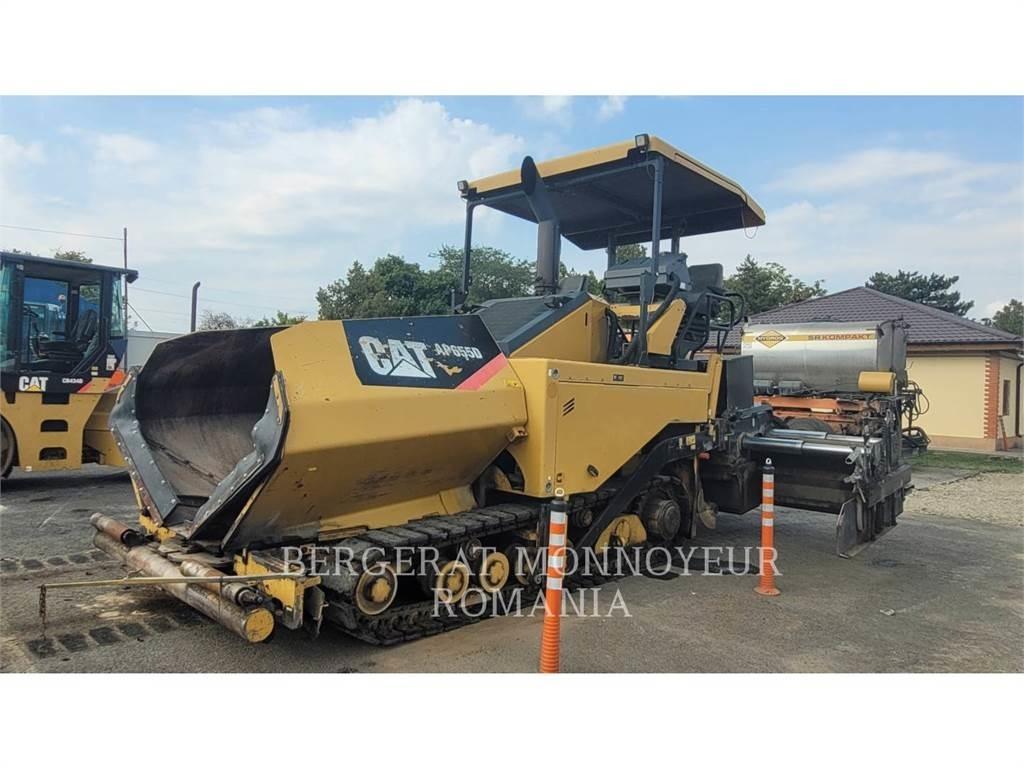 CAT AP-655D Asfaldilaoturid