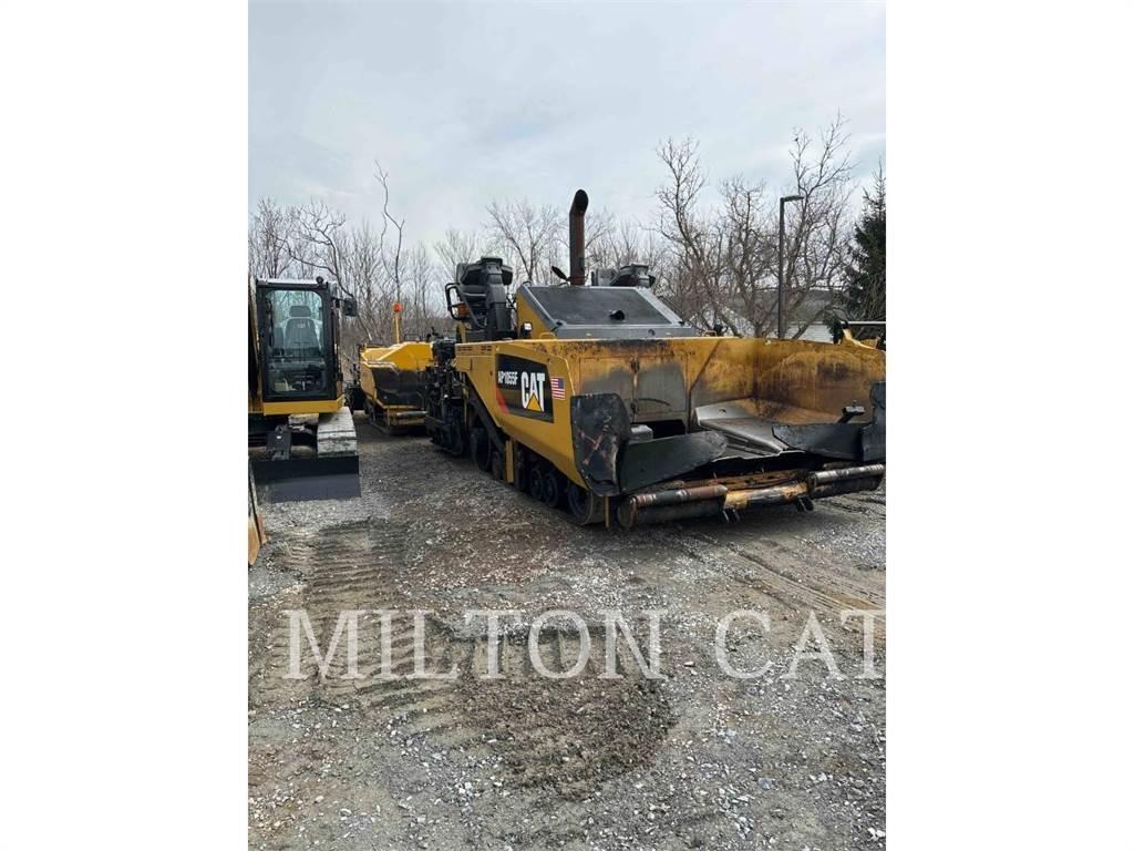 CAT AP1055F Asfaldilaoturid