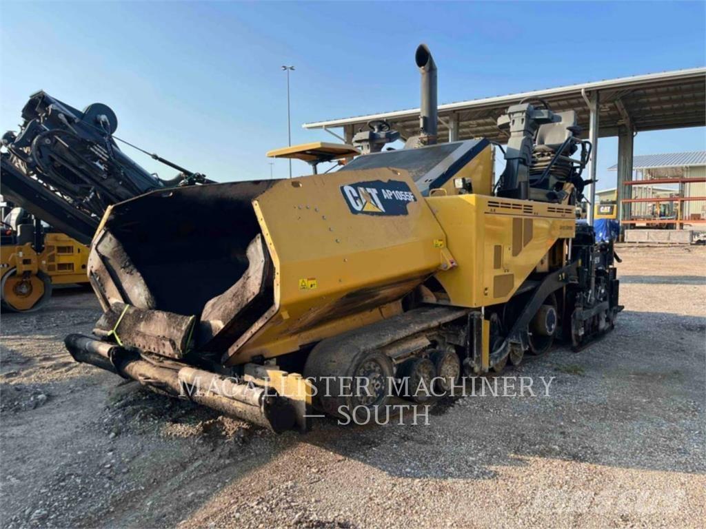 CAT AP1055F Asfaldilaoturid
