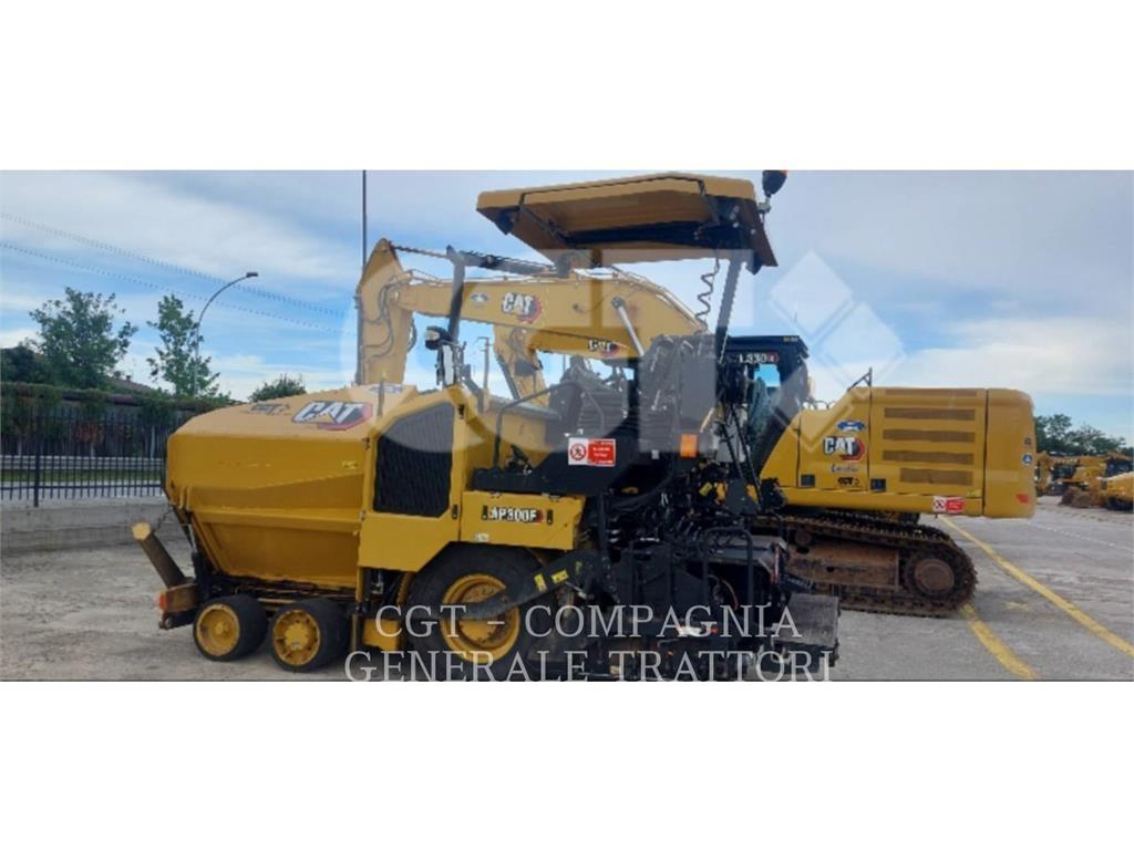 CAT AP300F Asfaldilaoturid