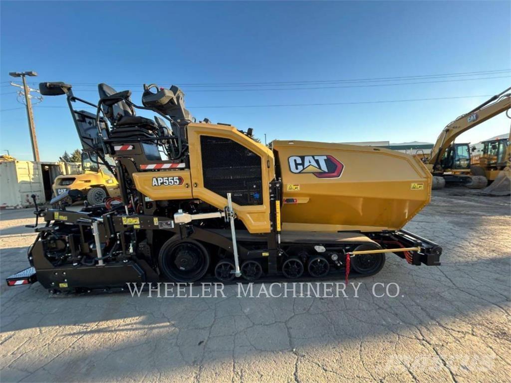 CAT AP555 Asfaldilaoturid