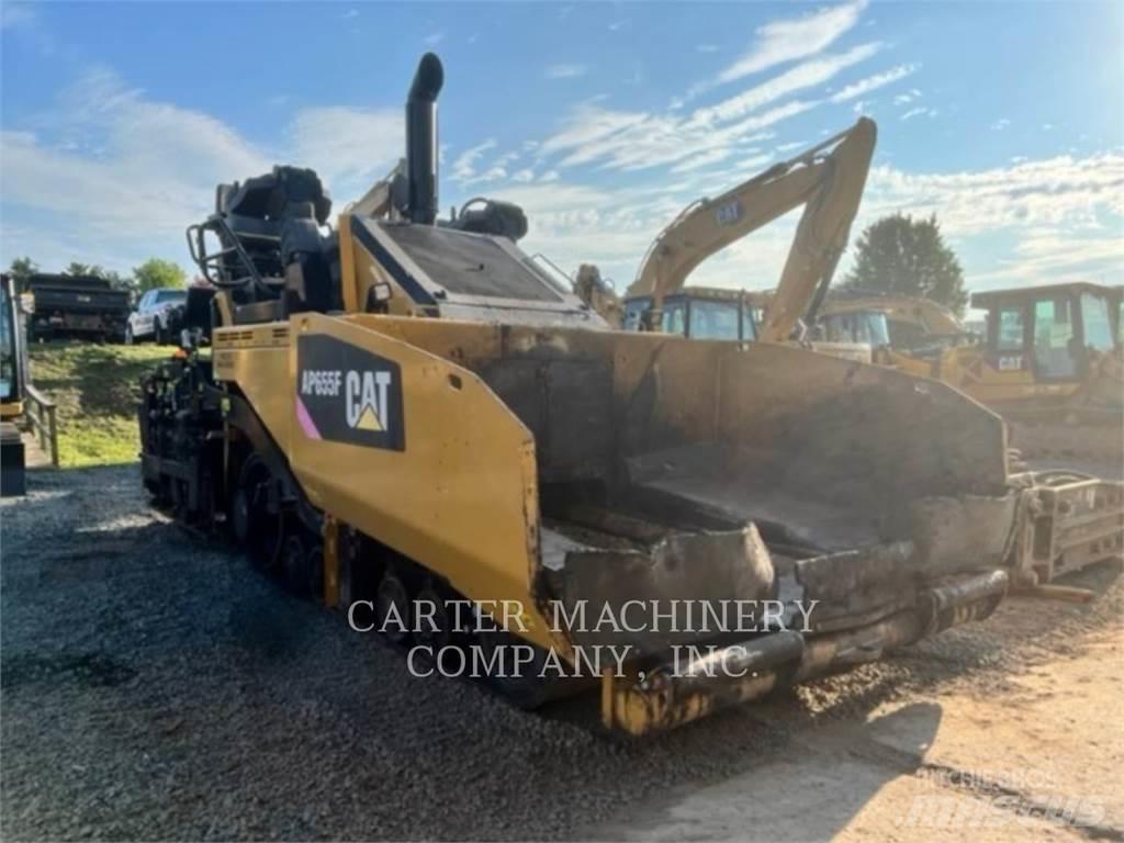 CAT AP655F Asfaldilaoturid