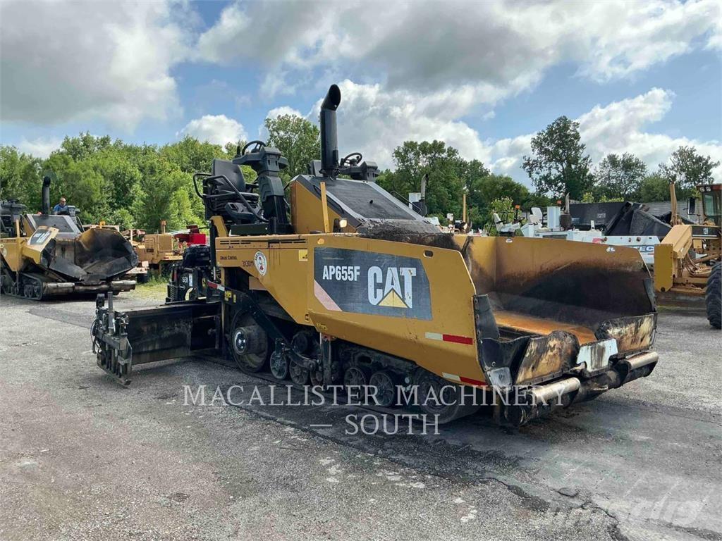CAT AP655F Asfaldilaoturid