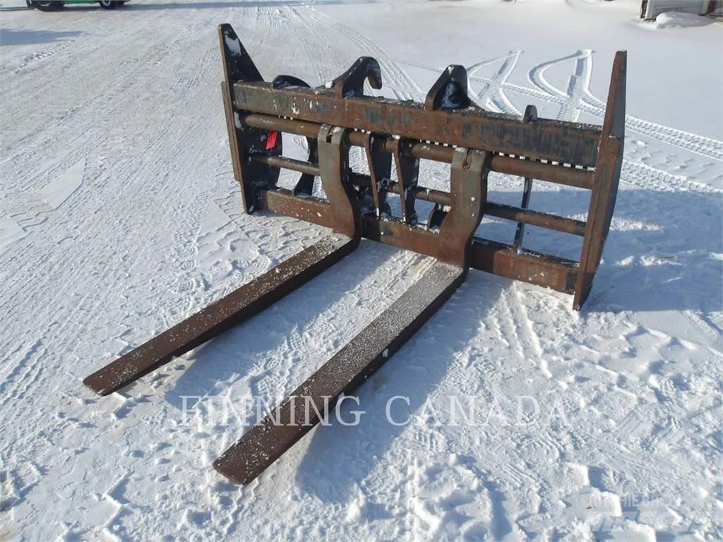 CAT ATTACHMENTS 972H Tõstekahvlid