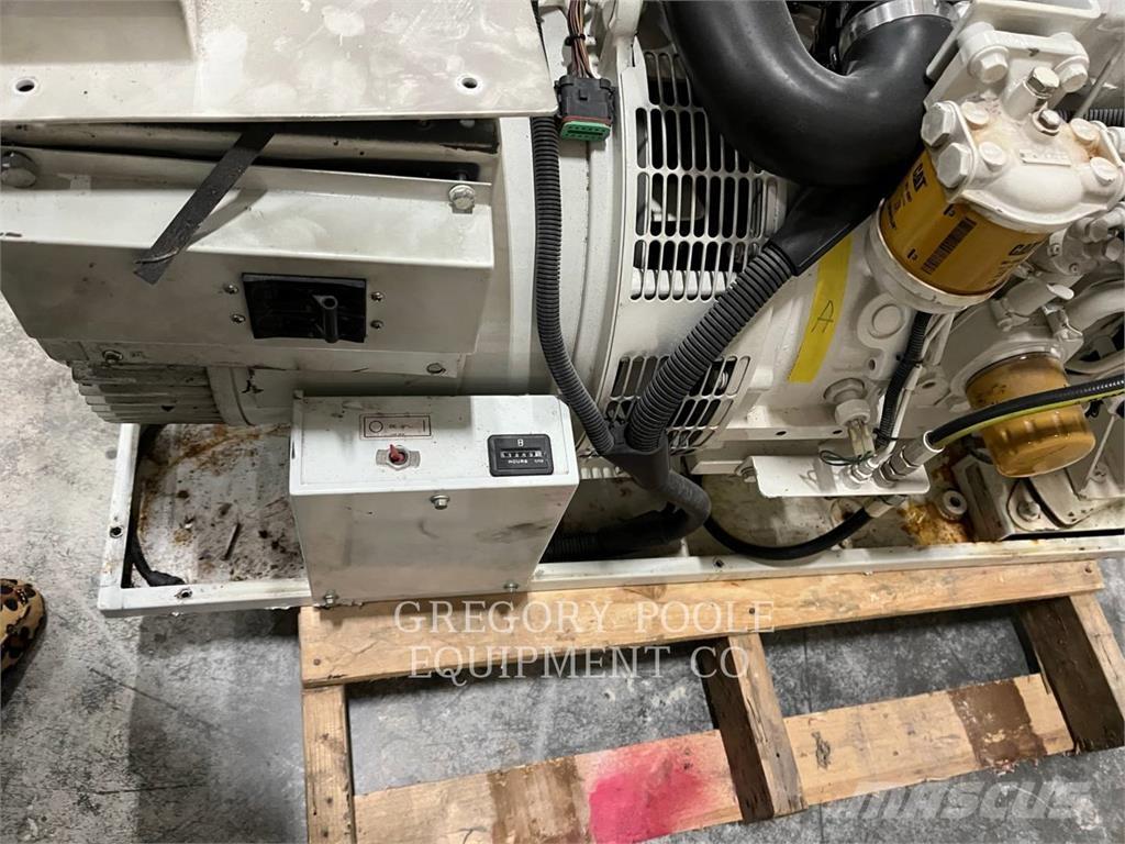 CAT C2.2 Merendusega seotud mootorid