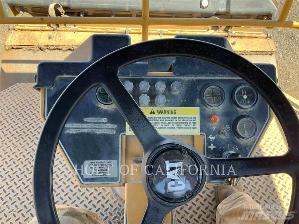 CAT CB-634C Tandemrullid