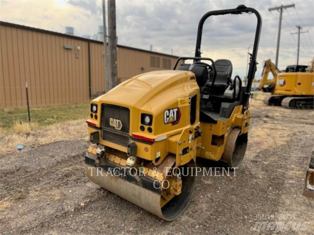 CAT CB2.7 Asfaldilaoturid