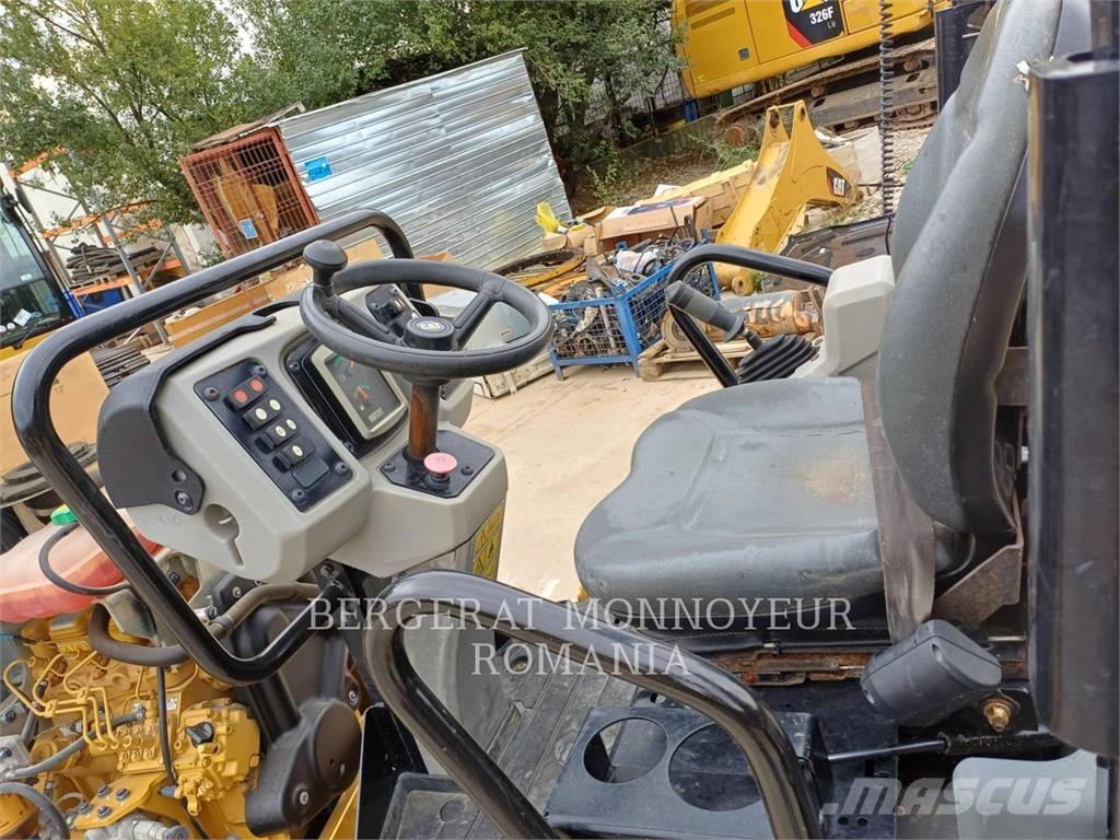 CAT CB2.7LRC Tandemrullid