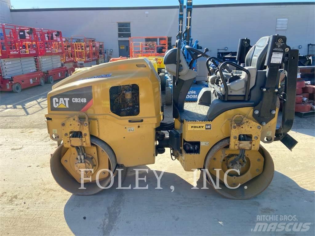 CAT CB24B Tandemrullid