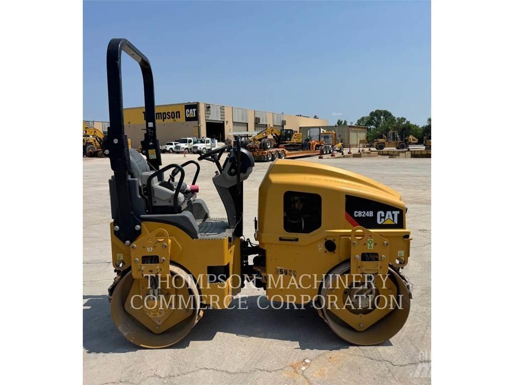 CAT CB24B Tandemrullid
