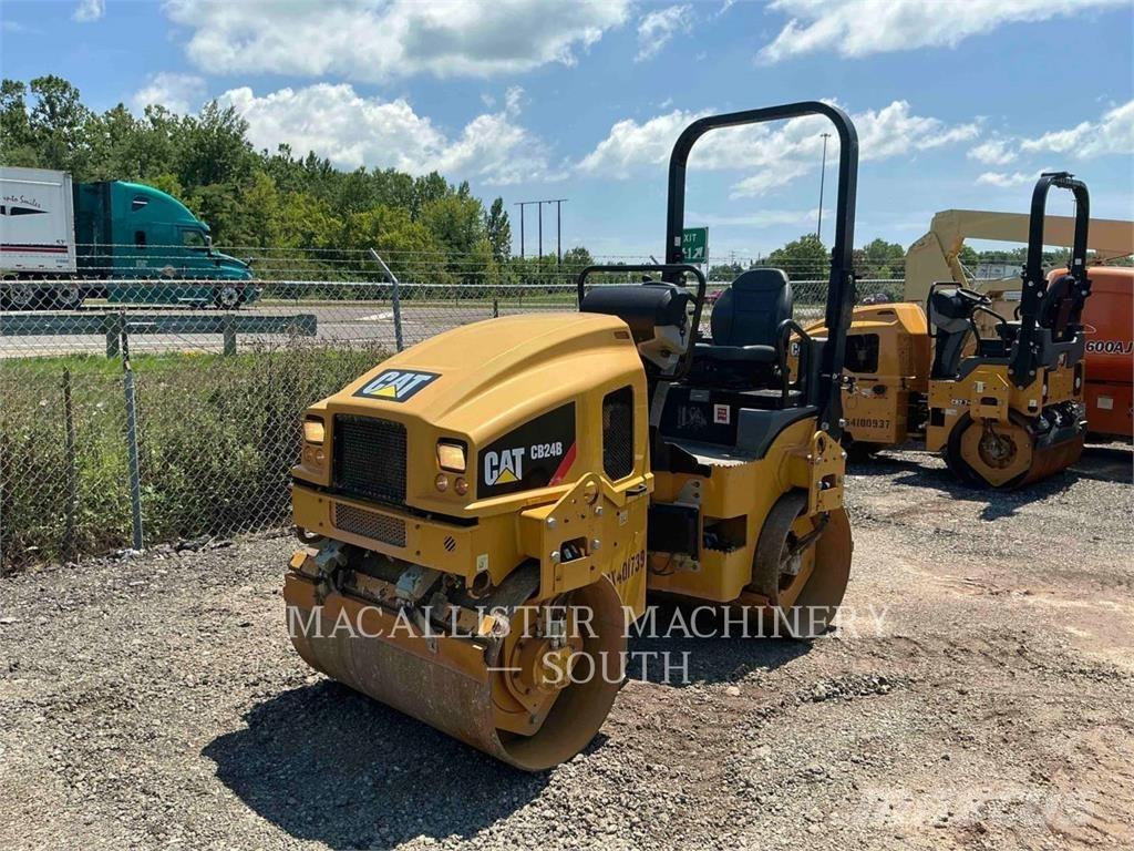 CAT CB24B Tandemrullid