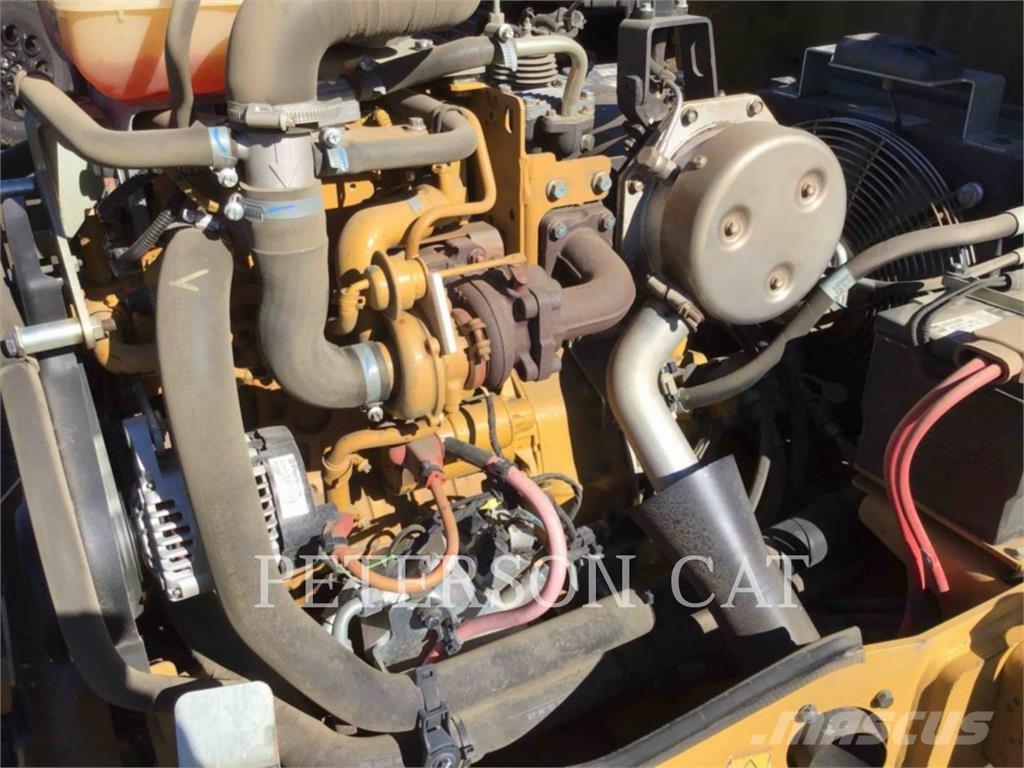 CAT CB24B Tandemrullid