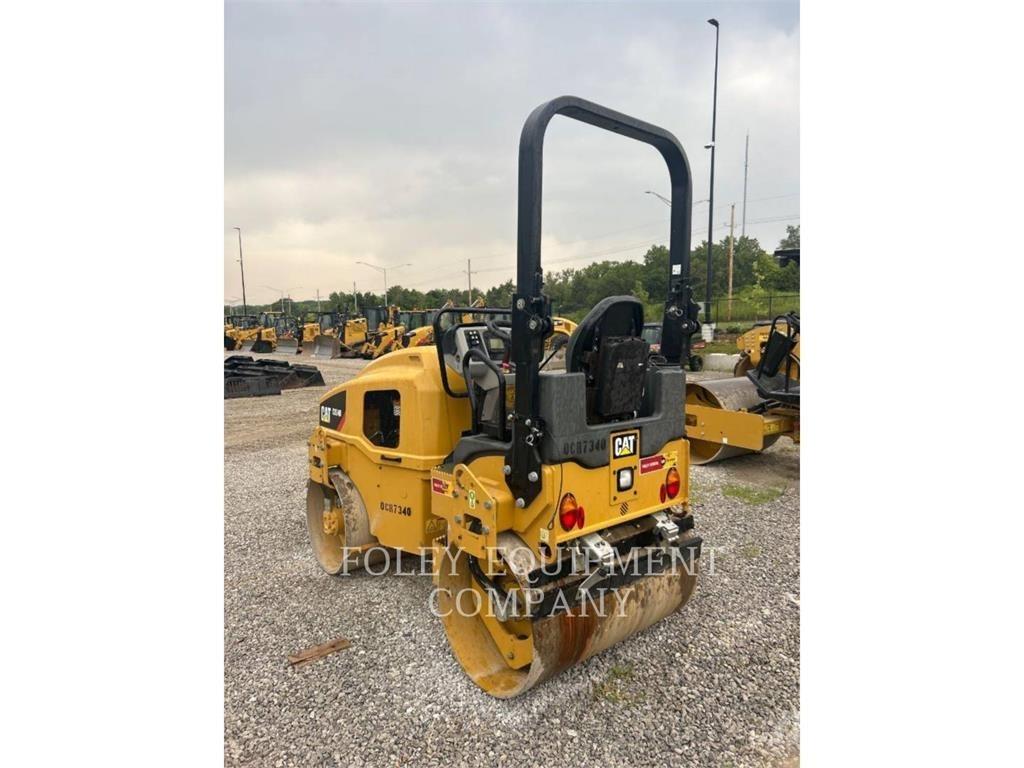 CAT CB24B Pinnasetihendajad