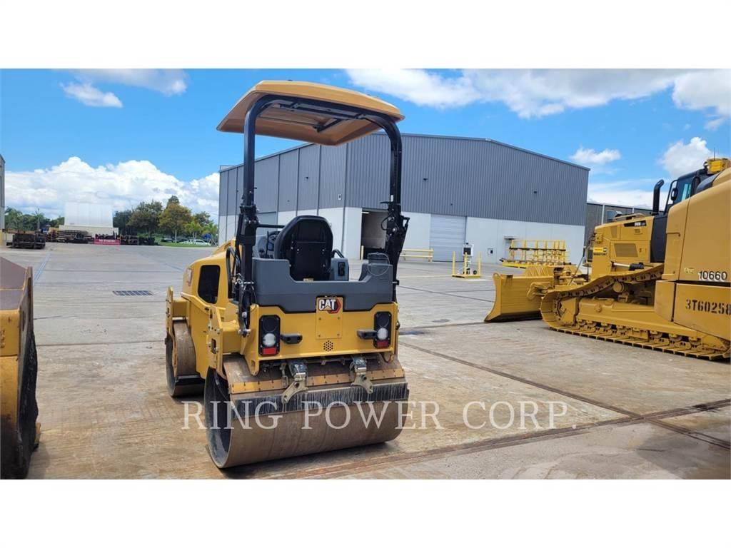 CAT CB4.4 Tandemrullid