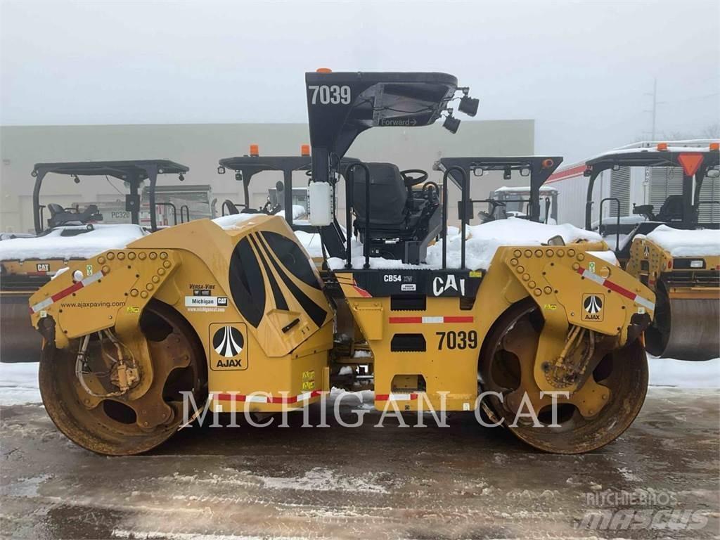 CAT CB54 XW Tandemrullid