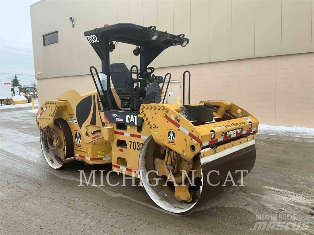 CAT CB54 XW Tandemrullid