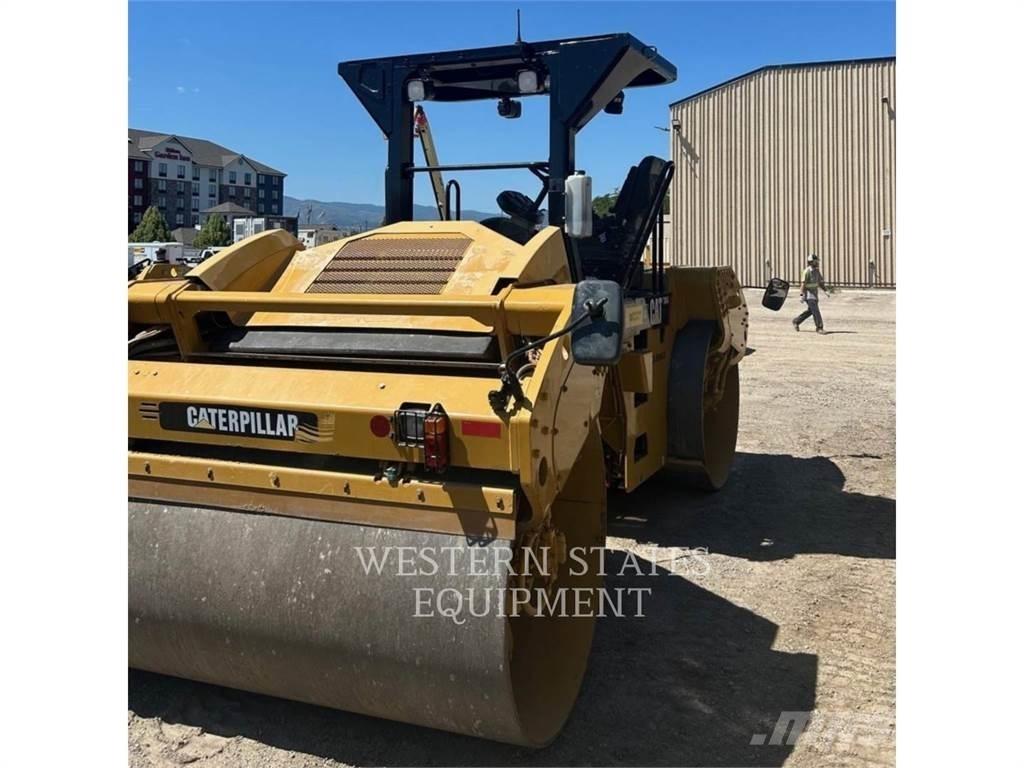 CAT CB64 Tandemrullid