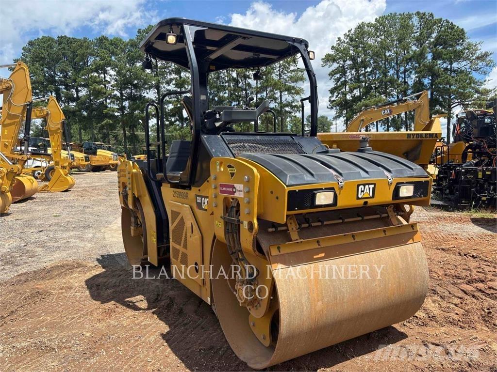 CAT CB7 Tandemrullid