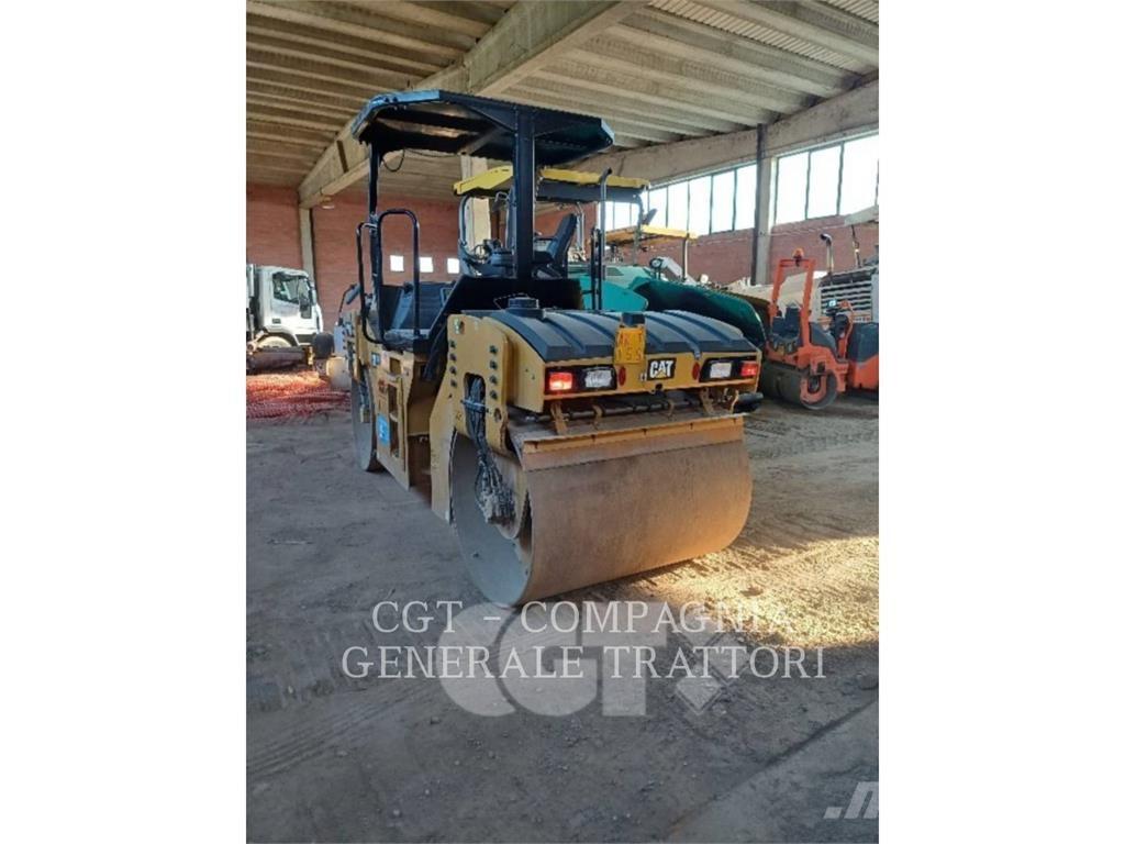 CAT CB7 Asfaldilaoturid