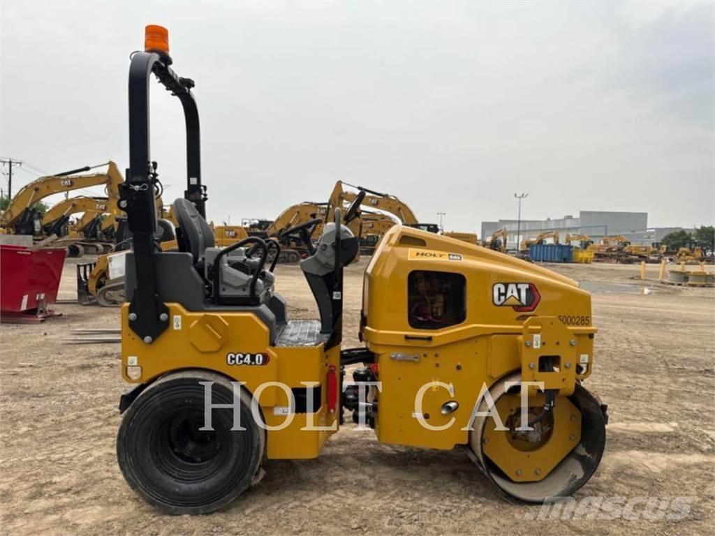 CAT CC4.0 Ratasbuldooserid