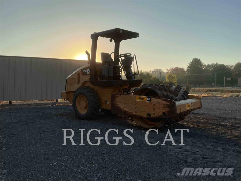 CAT CP44 Pinnasetihendajad