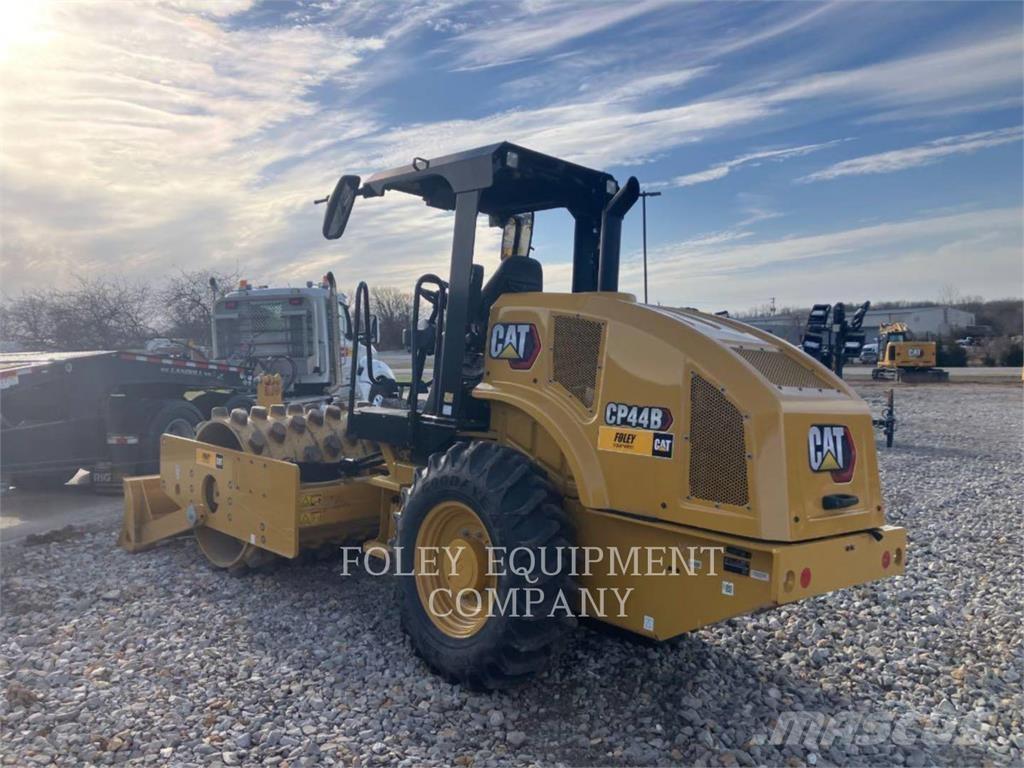 CAT CP44B Pinnasetihendajad