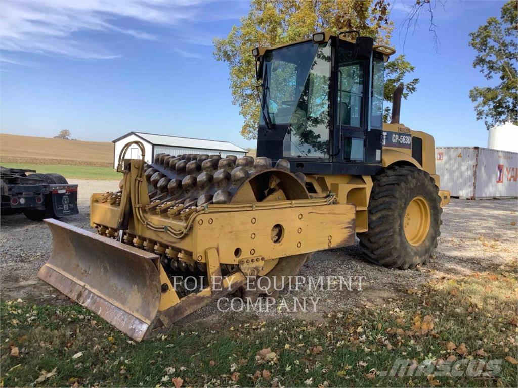 CAT CP563D Ühe trumliga rullid