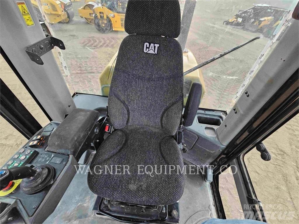 CAT CP56B Pinnasetihendajad