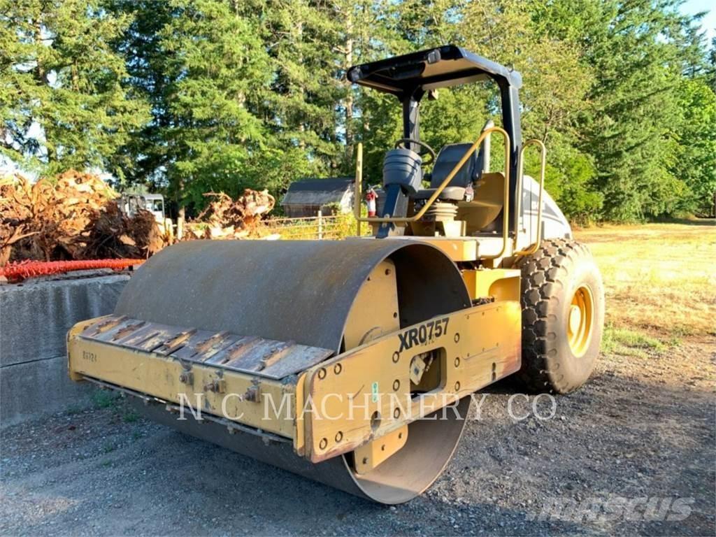 CAT CS-533E Asfaldilaoturid