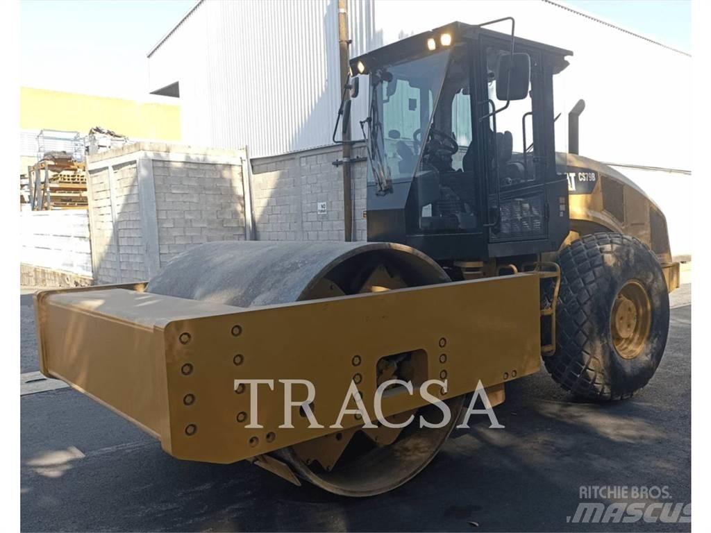 CAT CS 79 B Ühe trumliga rullid